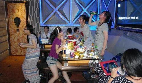 娱乐吃瓜酱大学时期,大学时光里的趣味与成长