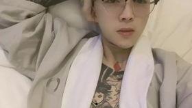 网红华仔仔
